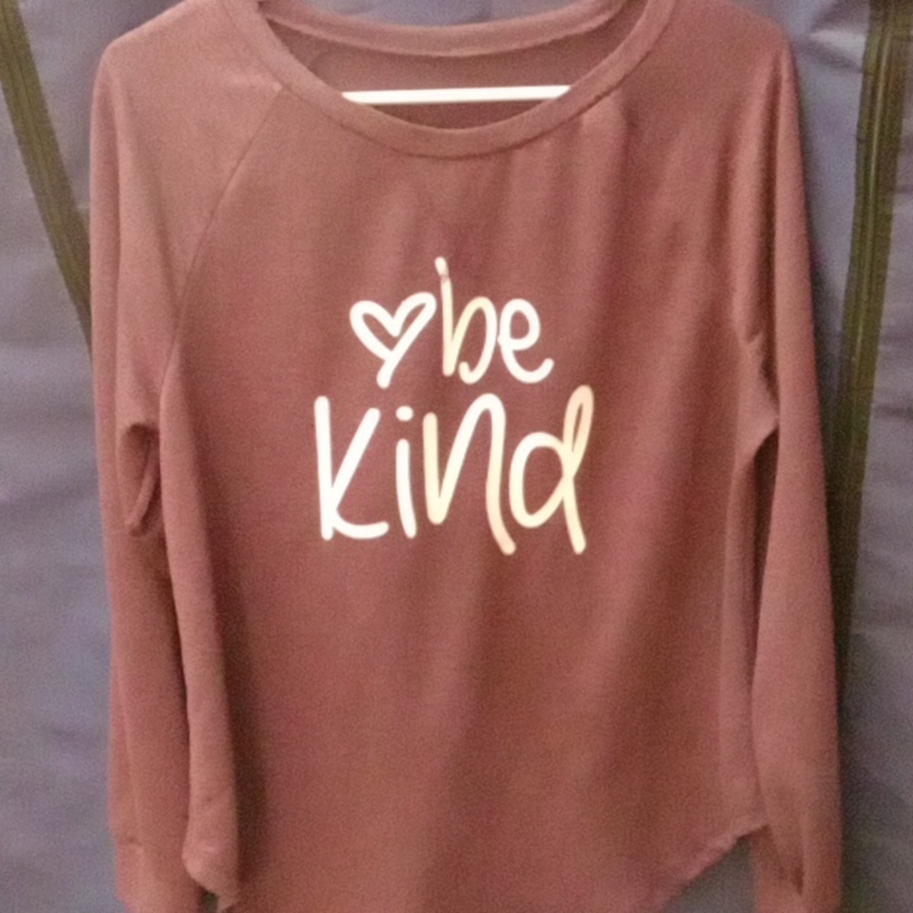 Women long sleeve shirt